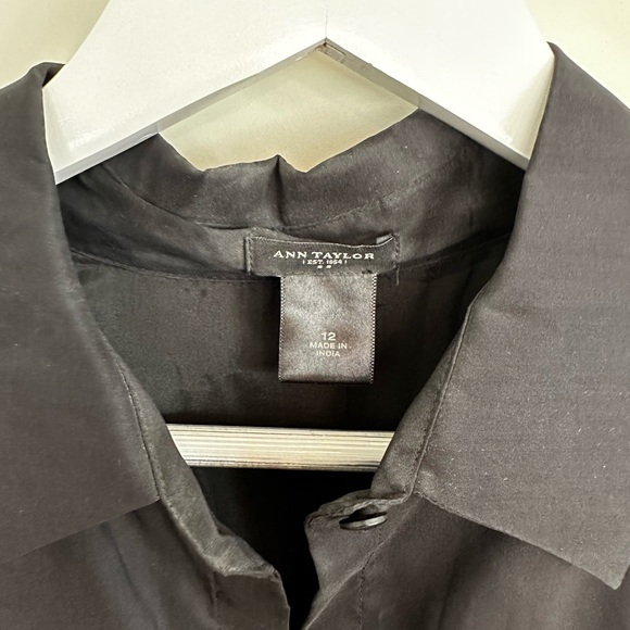 Ann Taylor women’s shirt dress. - Picture 4 of 4